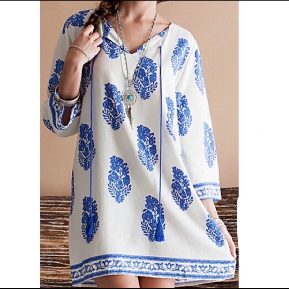 ENTRO Leaf Print Tunic Dress